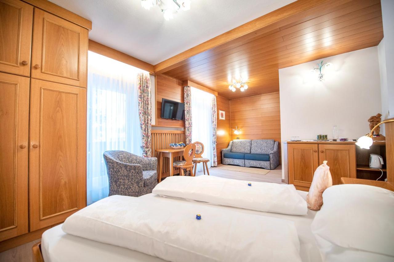 Bed and Breakfast Garni Bondi Selva di Val Gardena Zewnętrze zdjęcie