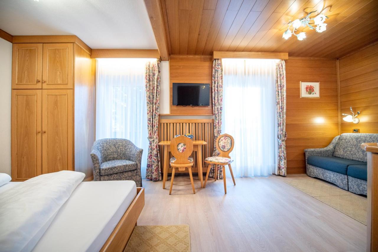 Bed and Breakfast Garni Bondi Selva di Val Gardena Zewnętrze zdjęcie