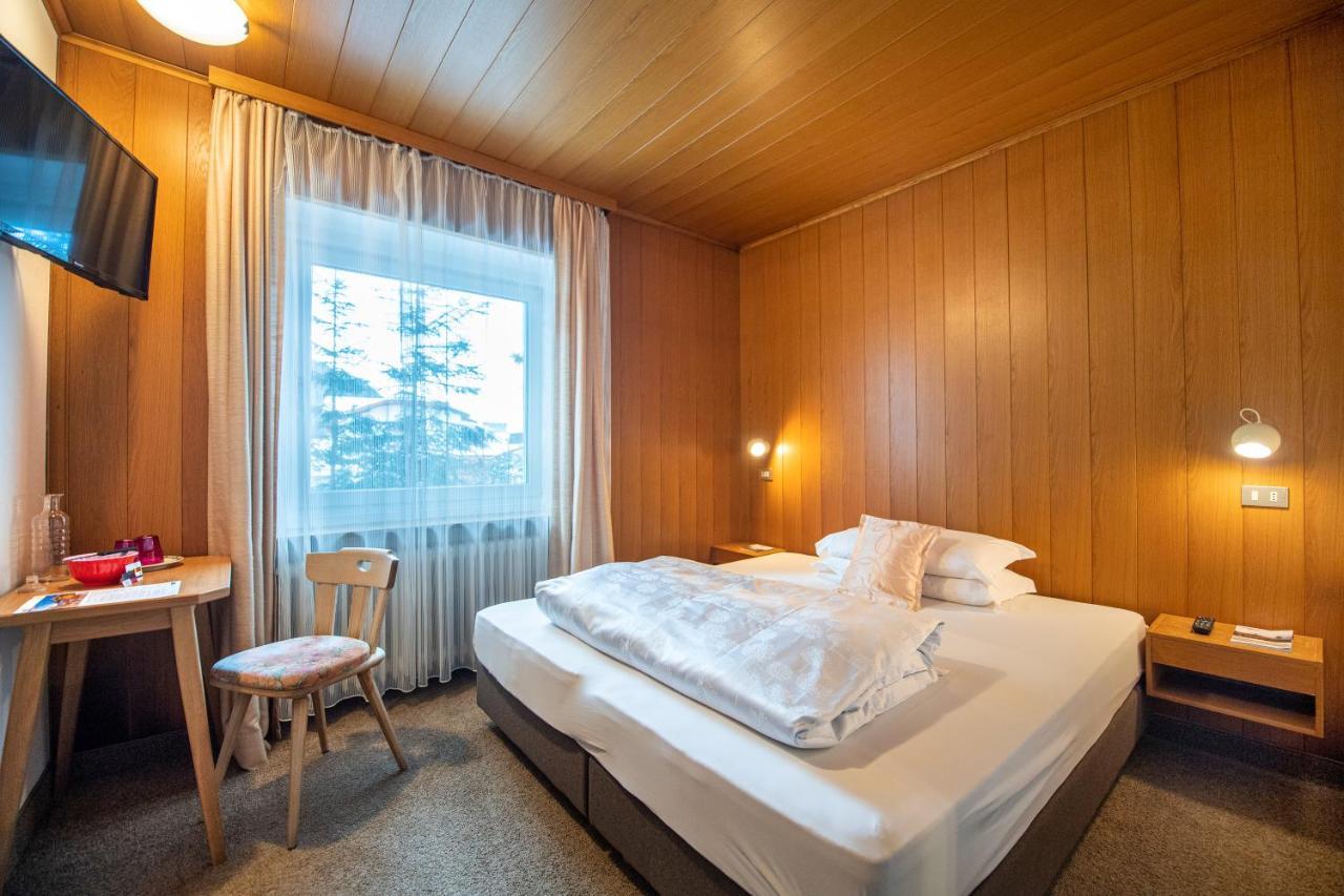 Bed and Breakfast Garni Bondi Selva di Val Gardena Zewnętrze zdjęcie